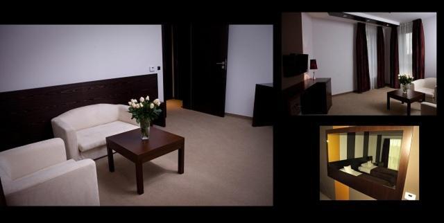 Hotel เนียโปโลมิเซ ห้อง รูปภาพ